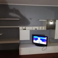 parete attrezzata Sala salotto 173 X 181 mobile tv