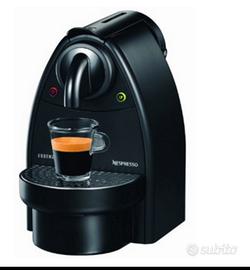 Macchina caffè Krups Nespresso a capsule 