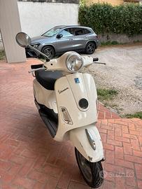 Vespa piaggio LX 50