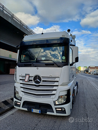 Mercedes Actros 1845