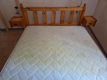 CUCINOTTO - LETTO MATRIMONIALE- SETTIMINO - TAVOLO