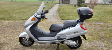 Peugeot sv 250