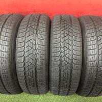 215 65 17 Gomme Inve 2022 Pirelli 95-99% 215 65R17