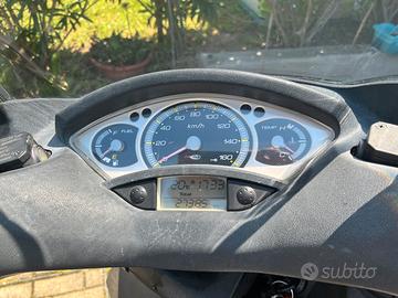 Yamaha XMax 250