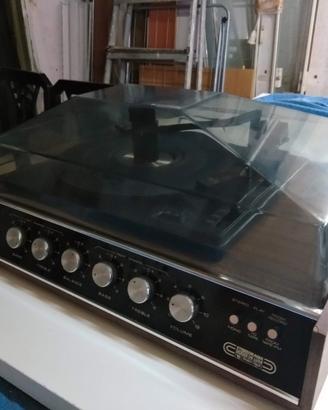 Giradischi o mini radio antica