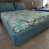 Letto matrimoniale con contenitore