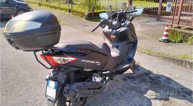 Sym Joy Max 300 come nuovo