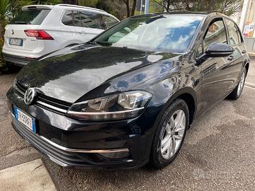 Volkswagen Golf 1.6 TDI 115 CV 5p. Highline BlueMo