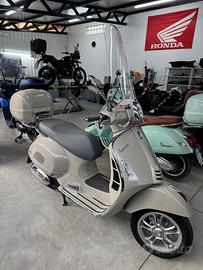 Vespa gts 125