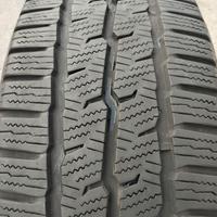 GOMME  da CARICO  225/55 r17 C   TOYO OBSERVE VAN