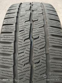 GOMME  da CARICO  225/55 r17 C   TOYO OBSERVE VAN