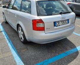 AUDI A4 2ª serie - 2004