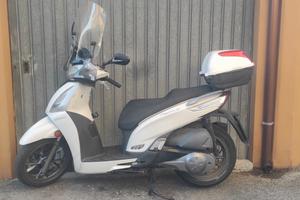 Kimco People 300 gti Bianco Anno 2018