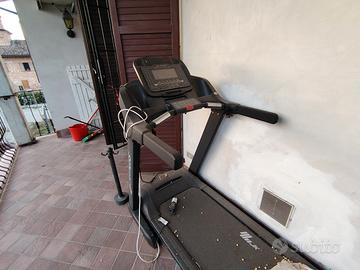 tapis roulant richiudibile  JK FITNESS JK137. 