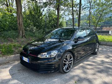Volkswagen Golf GTD 2.0 TDI 5p. BlueMotion Technol