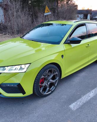Skoda Octavia RS wagon 