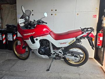 Honda Transalp 600