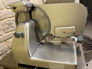 Affettatrice professionale sirman