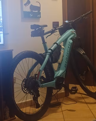 Bicicletta a pedalata assistita Bianchi 