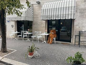 Cessione attività bar avviato centro di Terni