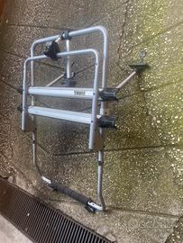 Portabici Thule per portellone automobile