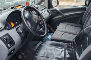 Mercedes Vito 