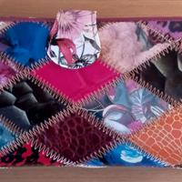 Portafogli da donna a fantasia colorata 