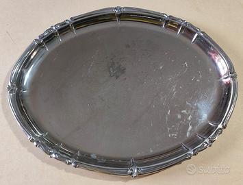 Vassoio ovale in acciaio inox 18/10