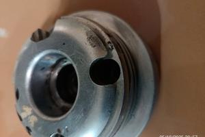 Testa per 100cc a candela centrale incassata