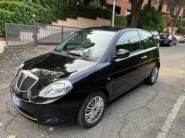 Lancia Ypsilon 1.2 - 60cv - unico proprietario