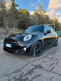 MINI Cooper SD 2.0 JCW Total black