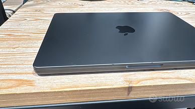 MacBook Pro 14″ M4 Pro RAM 48Gb, SSD 512GB Usato