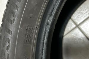 N.2 pneumatici estivi