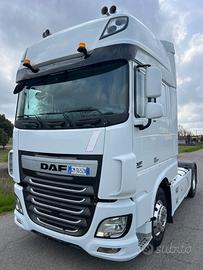 Trattore stradale daf