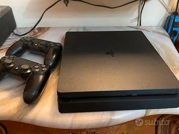 Sony PlayStation 4 slim + giochi