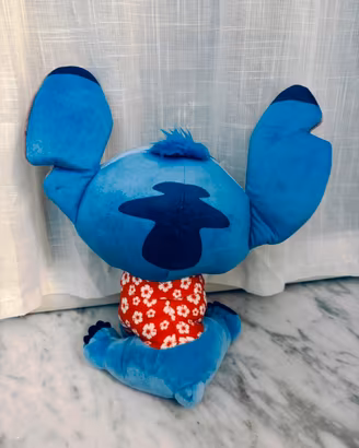 Peluche stitch sonoro
