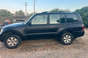 Pajero v60