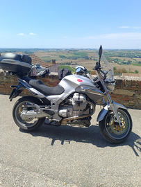 Moto Guzzi Breva 850