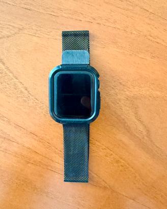 Apple Watch Series 8 (45 mm GPS)