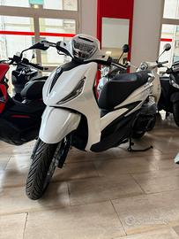 Piaggio beverly 400