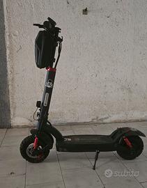 monopattino GT2 ISINWHEEL 