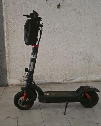 monopattino GT2 ISINWHEEL 