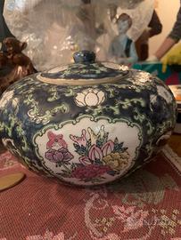 Vaso cinese con coperchio
