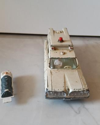 Dinky Toys 280 - Superior Criterion Ambulance 