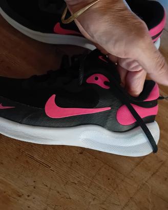 Scarpe da corsa, atletica, Nike n. 35