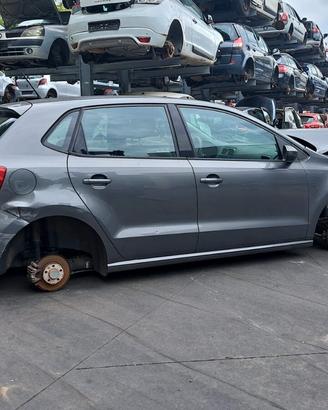VW POLO 2009 SOLO PER RICAMBI
