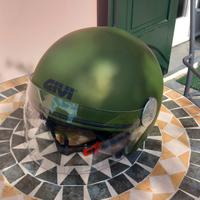 Casco Givi verde militare con visiera. TAGLIA S 