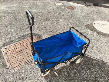 Carrello spiaggia o giardino