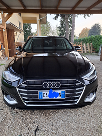 AUDI A4 30 MILD HYBRID in garanzia