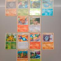 12 carte POKEMON serie Destini Futuri 2010